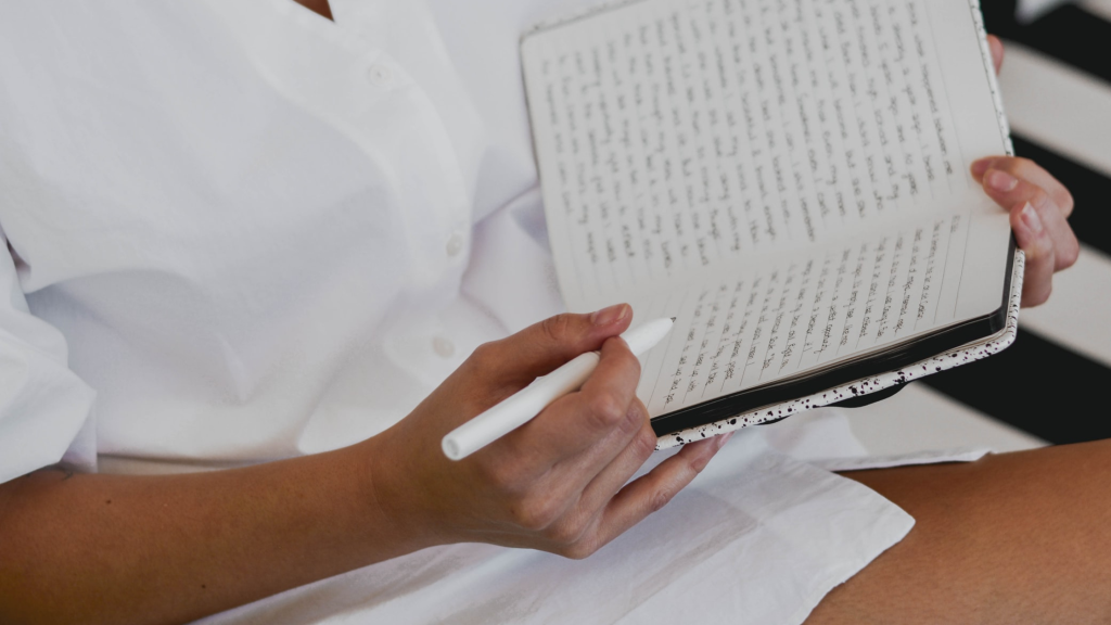 Interpretation Of Dreams And Using A Dream Journal